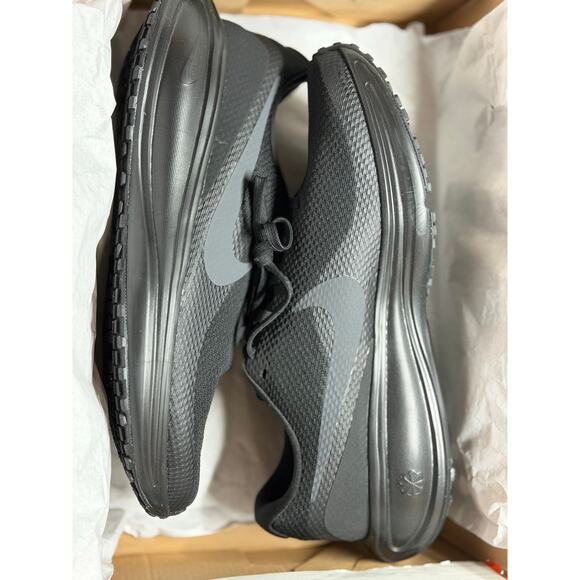 NEW! W Nike Revolution 8 Size11 Black Running Walking Sneakers main image 5